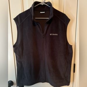 Columbia fleece vest